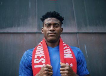 Awoniyi reveals reason for joining Nottingham Forest