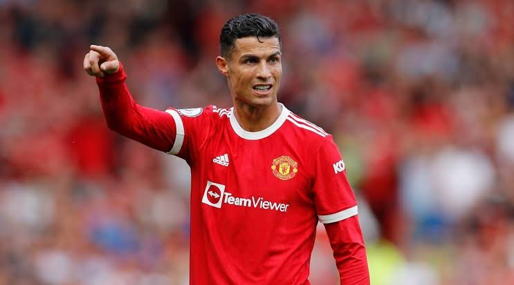 Ronaldo could dump Manchester United to join Osimhen at Napoli