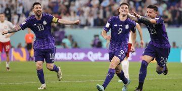 Support For Tammy Abraham As Nigerian Striker Reveals ‘No Regret’ Playing For Poland