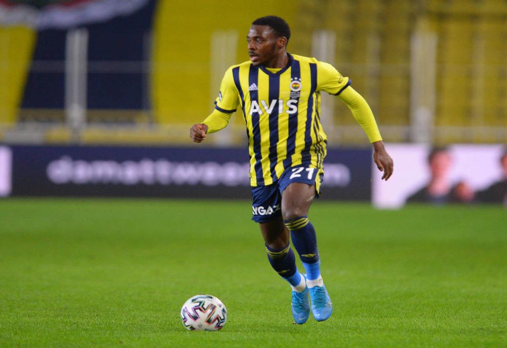 Bright Osayi Samuel in action for Fenerbahçe