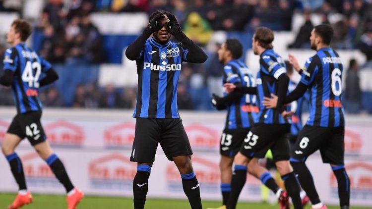 Report: Arsenal to offload 20-goal forward to battle PSG for Ademola Lookman