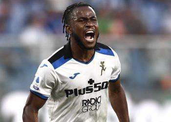 Stanley Nwabali shuns transfer talks, pens new three year deal with Chippa United