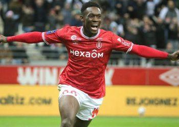 Super Eagles head coach Peseiro urged to beat the United States, England to prolific Ligue 1 striker