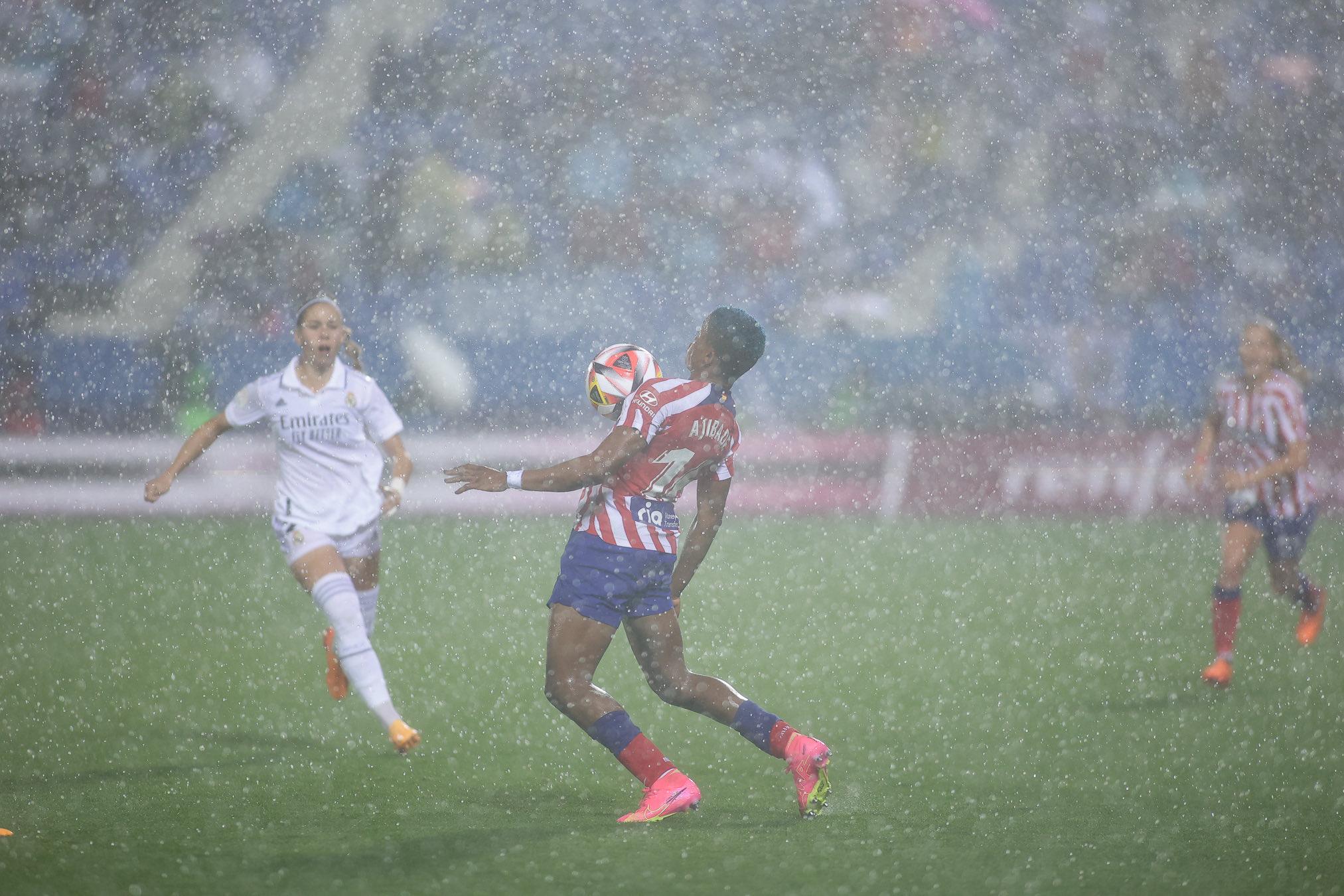 Rasheedat Ajibade in action for Atletico Madrid