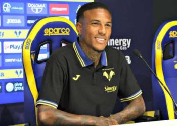 Osimhen stars against Verona but funny gesture steals the show