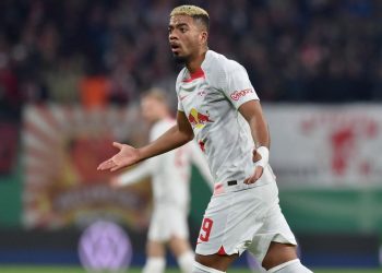 “It’s a good vibe”- German full-back picks Nigeria’s Burna Boy as his favourite Afro-beats artiste