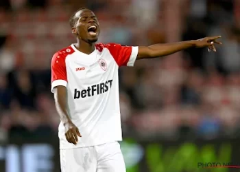 Victor Udoh: Royal Antwerp sign Nigerian youth international