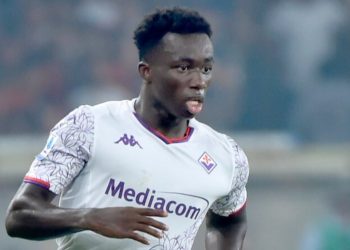 Ex-Napoli boss makes first move to help Italy beat Nigeria to excellent Fiorentina full-back