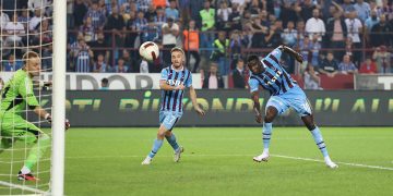 Reports: QPR Reject Eagles Approach For Eze