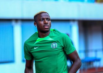 “He reminds me of Ronaldo” – Exceptional Super Eagles striker draws praise from former UEFA CW Cup winner