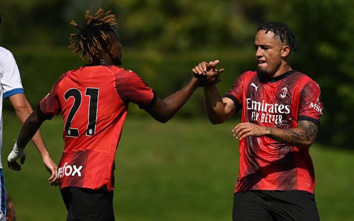 Chukwueze helps Pioli reach Ancelotti heights for Milan after victory over Mourinho’s Roma