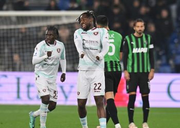 Benevento to punish forgotten Super Eagles striker for going to watch Osimhen against AC Milan