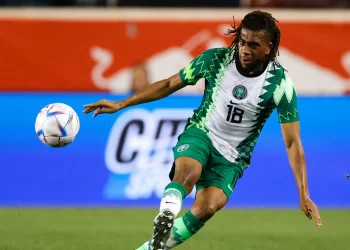 Super Eagles boss heaps praise on Osimhen