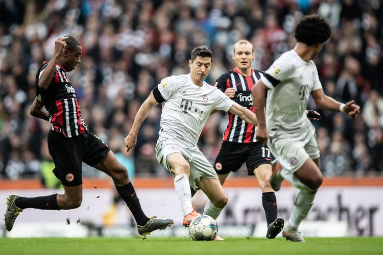 Eintracht Frankfurt upsets Bayern München in Bundesliga showdown