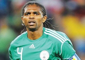 Thrills, controversies, side attractions as Osimhen and Oshoala claim Africa’s biggest prizes at the CAF Awards