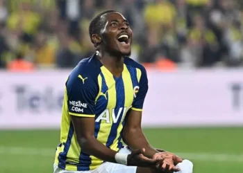 Conte Intensifies Chase For Former Super Eagles Star