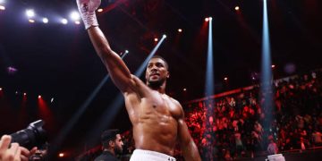 Buhari, Tinubu, Atiku, Mr. P hail Anthony Joshua after victory over Franklin