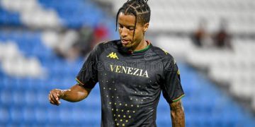 Tyronne Ebuehi On Target But Wasteful Twente Throw Away A Two-Goal Lead