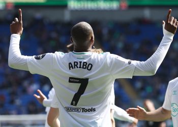 ‘He and his team’- Could Vrancken’s regular talks with Southampton’s Onuachu bring him back to Genk?