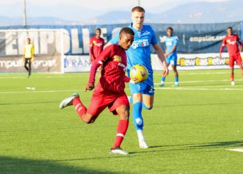 Kaka Changes Tune In Ronaldo Vs Messi Debate