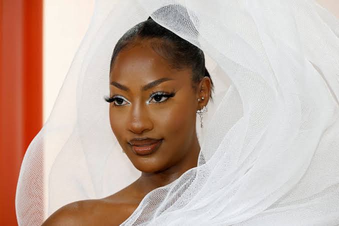 “I love sports” – Grammy Award winner Tems eyes starting Nigerian women’s football team