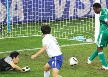 “Tony Adams said he’s 48” – Harry Redknapp reveals details of Kanu’s Portsmouth move