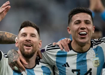 “Maybe a billion” – Austin Okocha believes he’d cost more than Chelsea’s Enzo Fernández