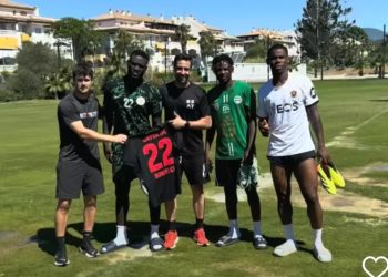 Watch: Forgotten Super Eagles midfielder trains with Victor Boniface, Raphael Onyedika ahead of pre-season