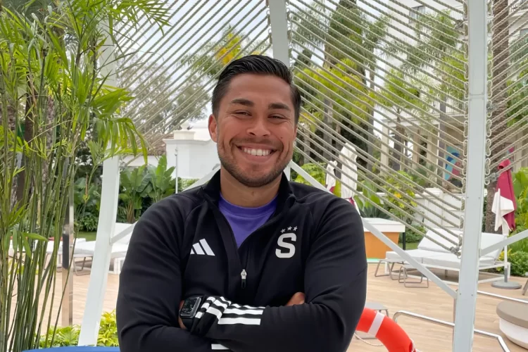 Meet Lukas Babalola: The Nigerian descent who is the new assistant manager at Feyenoord