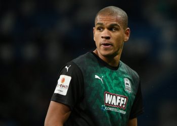 Extra: Super Eagles star plays street football