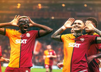 Watch: Osimhen sends powerful message to injured Icardi with goal celebration against Samsunspor