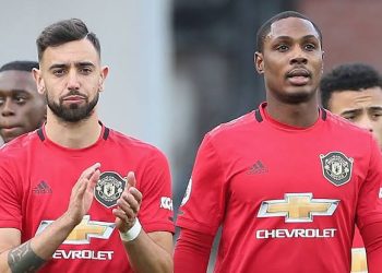 “My captain” – Former Watford striker reacts to Bruno Fernandes’ stunning display against Fulham