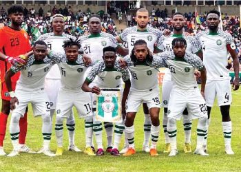 Nigeria: Super Eagles to camp in Abidjan ahead of final AFCON qualifiers against Benin, Rwanda – report