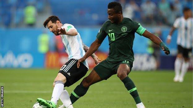 “My idol”- Mikel Obi snubs Casemiro, Kante, Busquets, names ex-Chelsea star as his greatest defensive midfielder