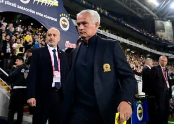 “I can learn from Drogba and Ronaldo” – 11-goal Ligue 1 Nigerian striker reflects on Osimhen’s role model