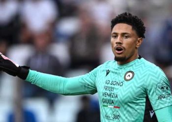 Former Super Eagles Midfielder Condemns Rohr’s Goalkeeping Appraisal