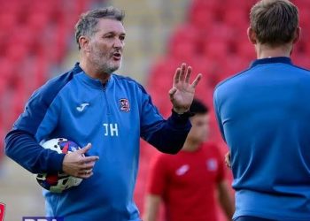 “They tend to take their foot off the gas” – Ex-Super Eagles coach pinpoints why Nigeria lost to Rwanda