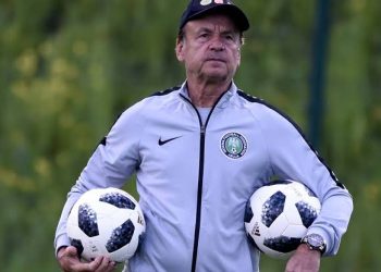 Gernot Rohr reveals Super Eagles’ weakness with Benin eyeing win over Nigeria as Iheanacho, Ndidi land in camp