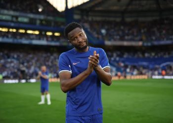 “They are building something” – Mikel Obi names potential Chelsea trio as Premier League’s best midfield partnership