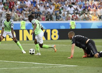 Jose Peseiro: Former Super Eagles midfielder urges NFF not to sack ex-Porto manager despite Lesotho, Zimbabwe draws