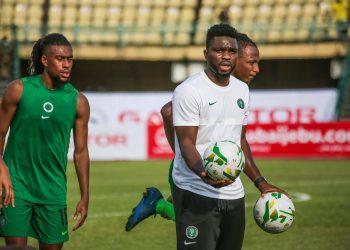 Why Victor Osimhen should consider Manchester United’s offer – Ex-Super Eagles defender Joseph Yobo