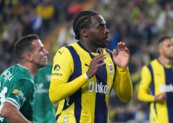 Bright Osayi-Samuel: Super Eagles star makes transfer decision amid Crystal Palace links