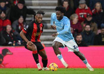 Why Victor Osimhen should consider Manchester United’s offer – Ex-Super Eagles defender Joseph Yobo