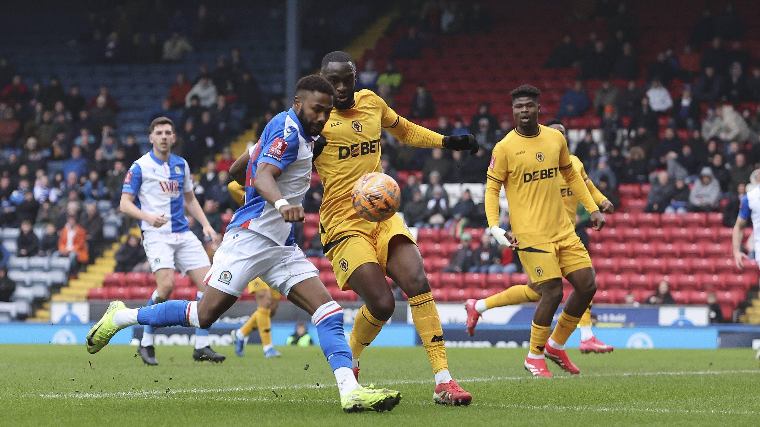 Super Eagles striker Emmanuel Dennis (Photo credit: Imago)