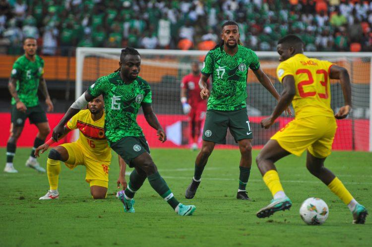 Ex-Super Eagles star urges Moses Simon to chase Premier League dream amid Everton links