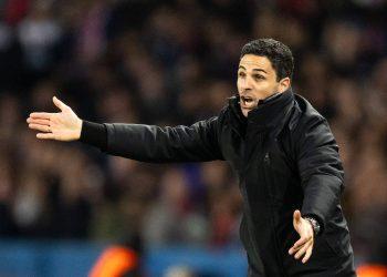 “Perfect for Arsenal” – Three-time Premier League winner urges Arteta to go for Osimhen