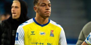 WATCH: Zaidu Sanusi scores title-winning goal for Porto