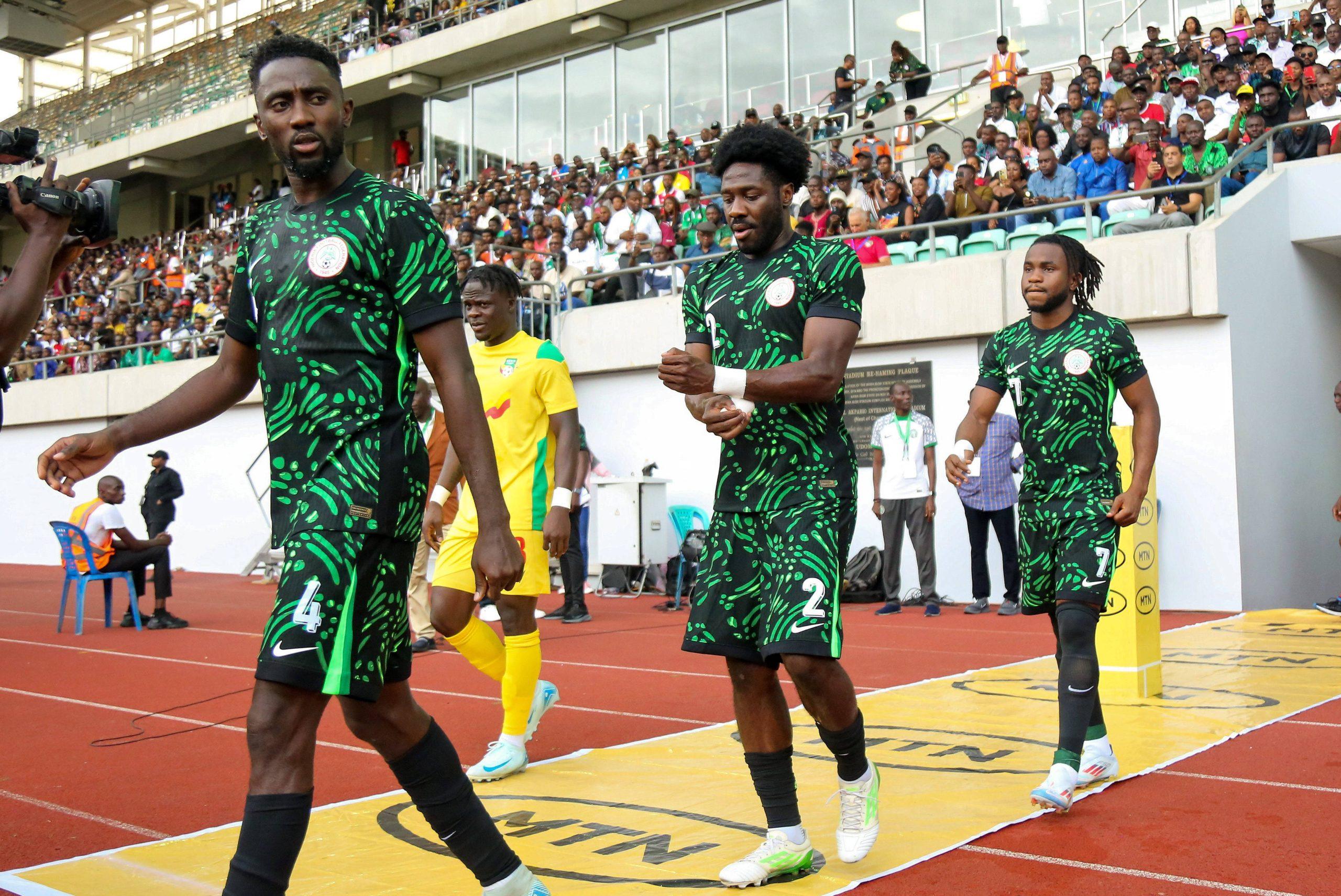 Ola Aina, Wilfred Ndidi and Ademola Lookman of Super Eagles during the 2025 Africa Cup of Nations AFCON qualifier match between Nigeria and Benin Republic at Godwill Akpabio Stadium