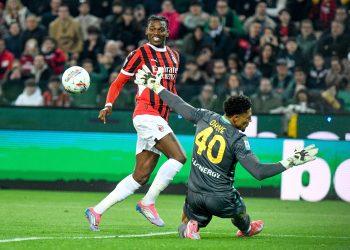 “Leave our African brother” – Ex-Super Eagles captain shades Thierry Henry over Mo Salah comments