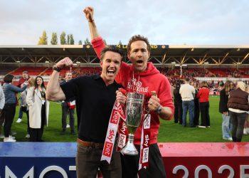 Deadline day transfers: Arsenal-trained Nigerian goalkeeper joins English League Two side